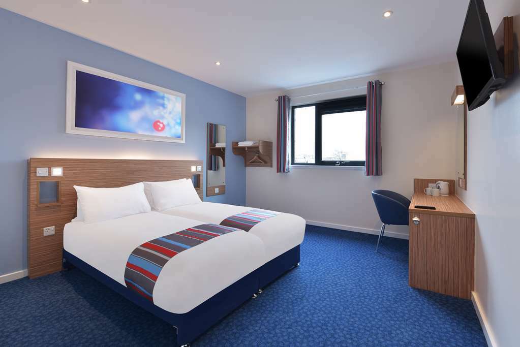 Travelodge Stirling M80 Cambusbarron Szoba fotó
