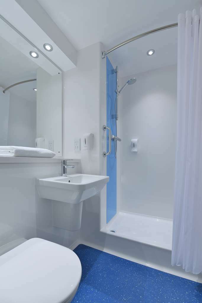 Travelodge Stirling M80 Cambusbarron Szoba fotó